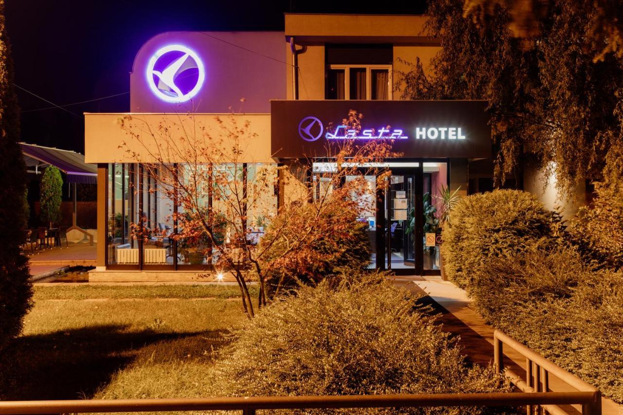 Ljubovija Hotel Drinska Lasta מראה חיצוני תמונה